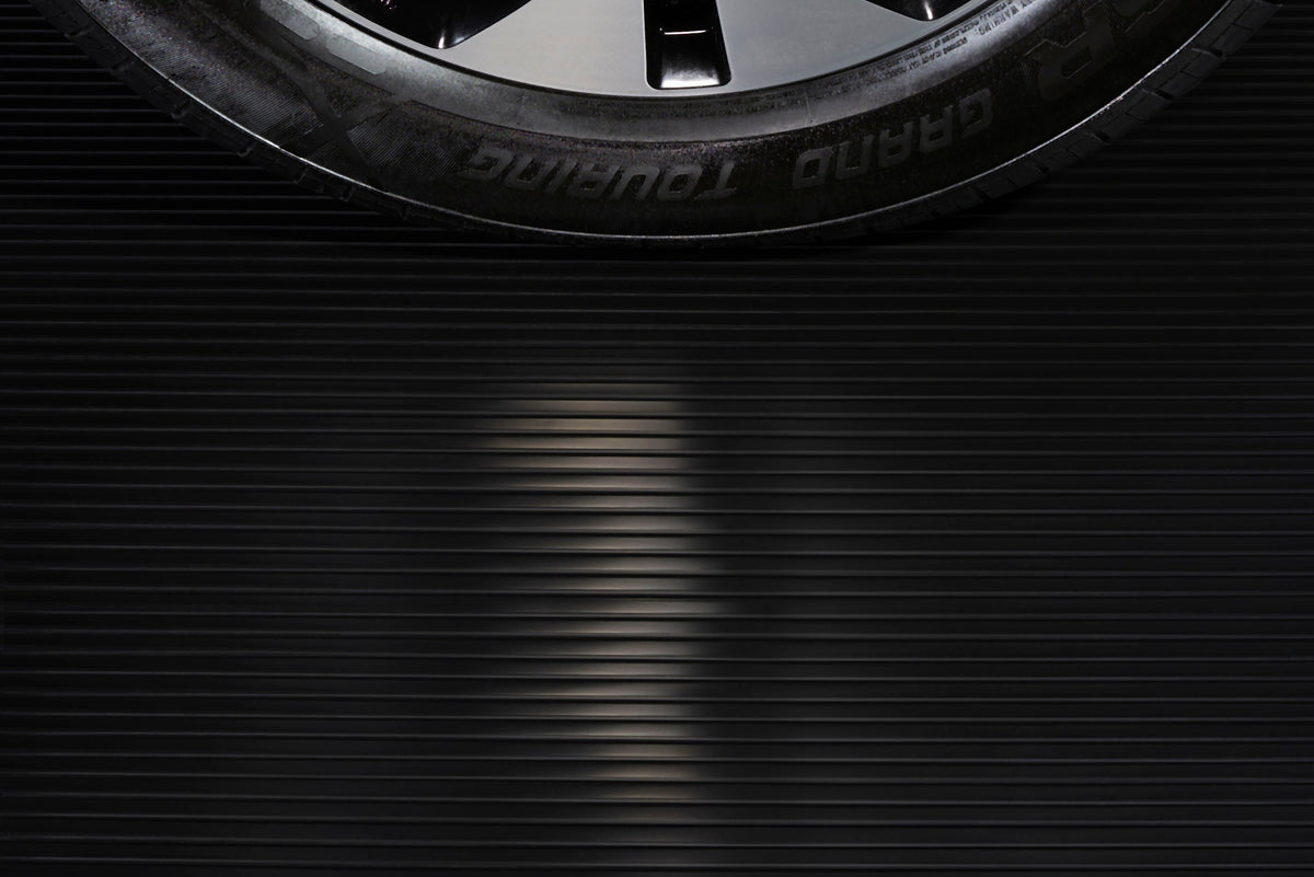 G-Floor Rib 8-1/2-ft x 22-ft Midnight Black Garage Floor Roll, 55-mil PVC (187-sq ft)