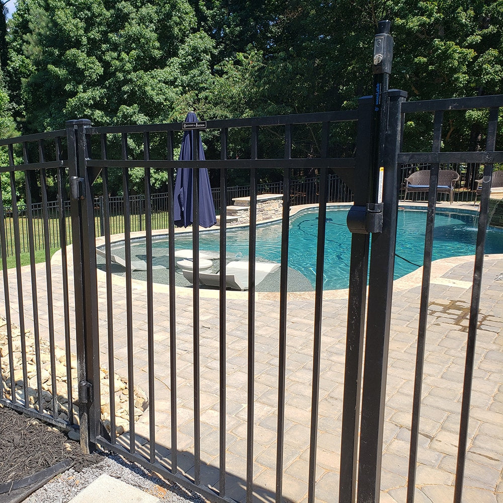 Fortress Building Products Athens 4-ft H x 4-ft W Gloss Black Powder-coated Aluminum Spaced Picket Flat-top Privacy Walk-thru Fence Gate