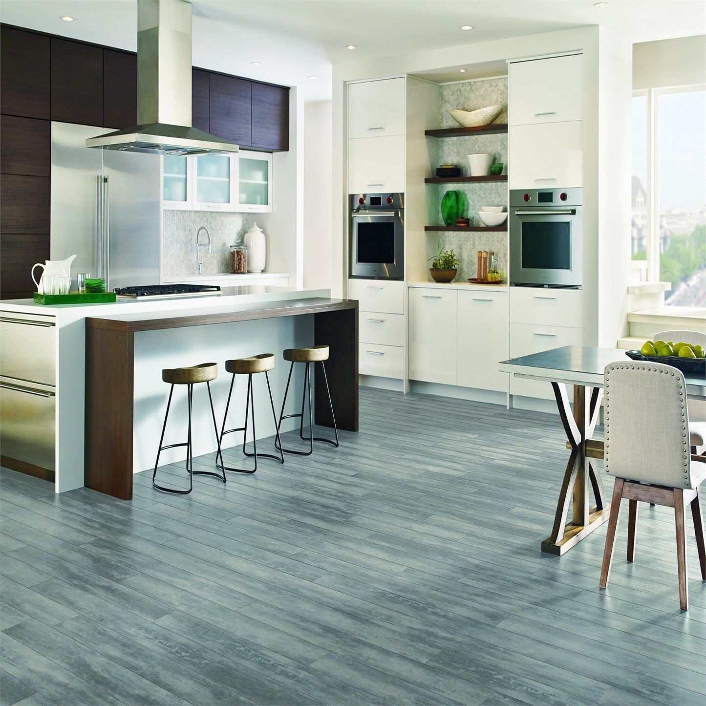 Armstrong Flooring Luxe w/Rigid Core Soho Gray 6-in Wide x 8-mm Thick Waterproof Interlocking Luxury Vinyl Plank Flooring (27.39-sq ft)