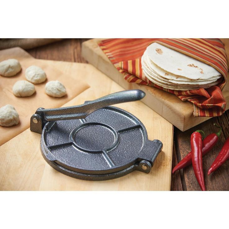 7 in. Cast Iron Tortilla Press