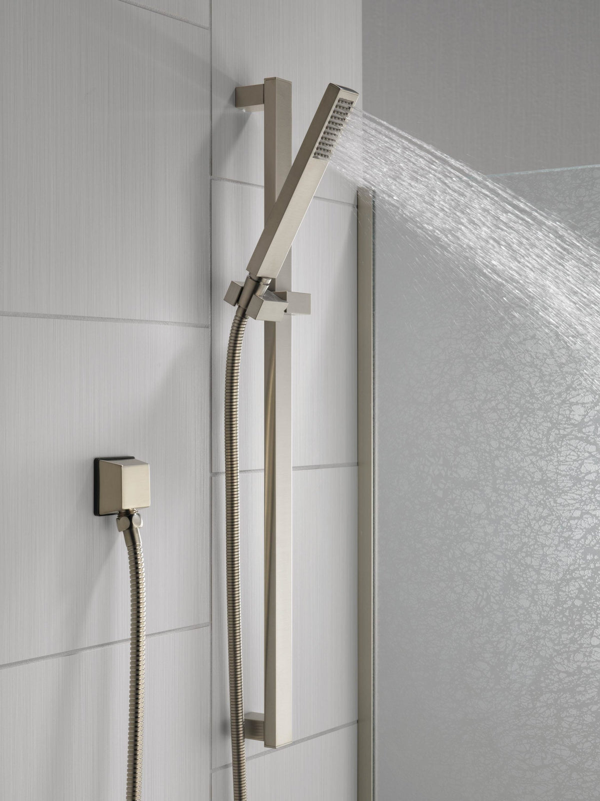 Delta Vero Stainless 1-Spray Handheld Shower with Slide Bar, 1.75 GPM (6.6 LPM)