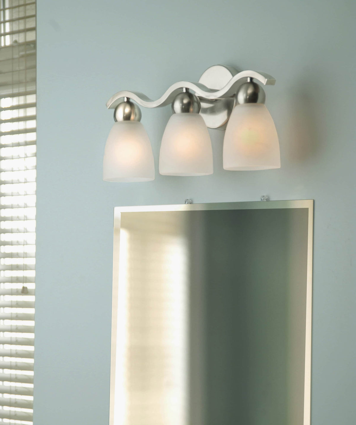 Portfolio Paces 3-Light Brushed Nickel Modern/Contemporary Vanity Light, 19.2-in Wide