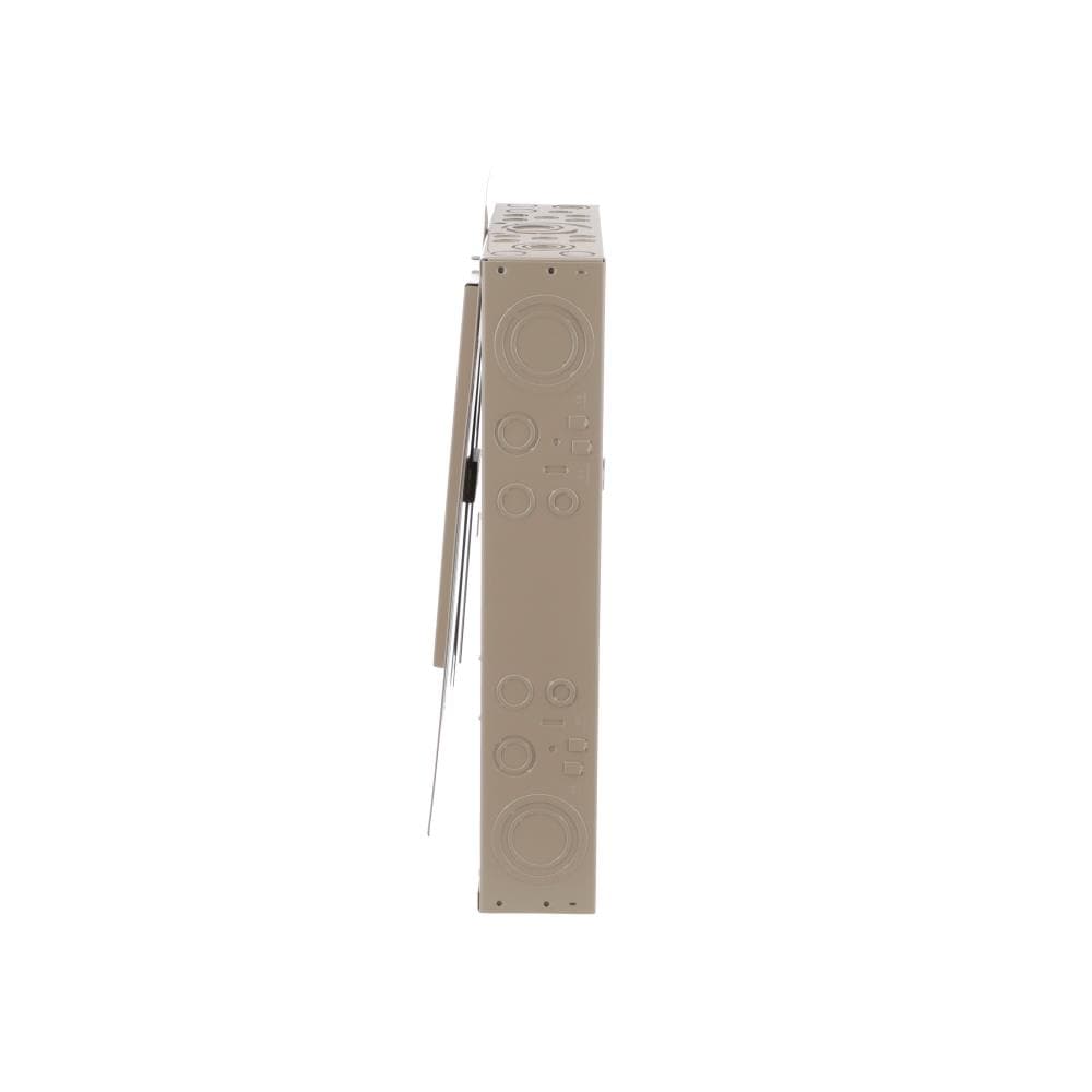 Eaton Type CH 125-Amp 24-space load center - detail view