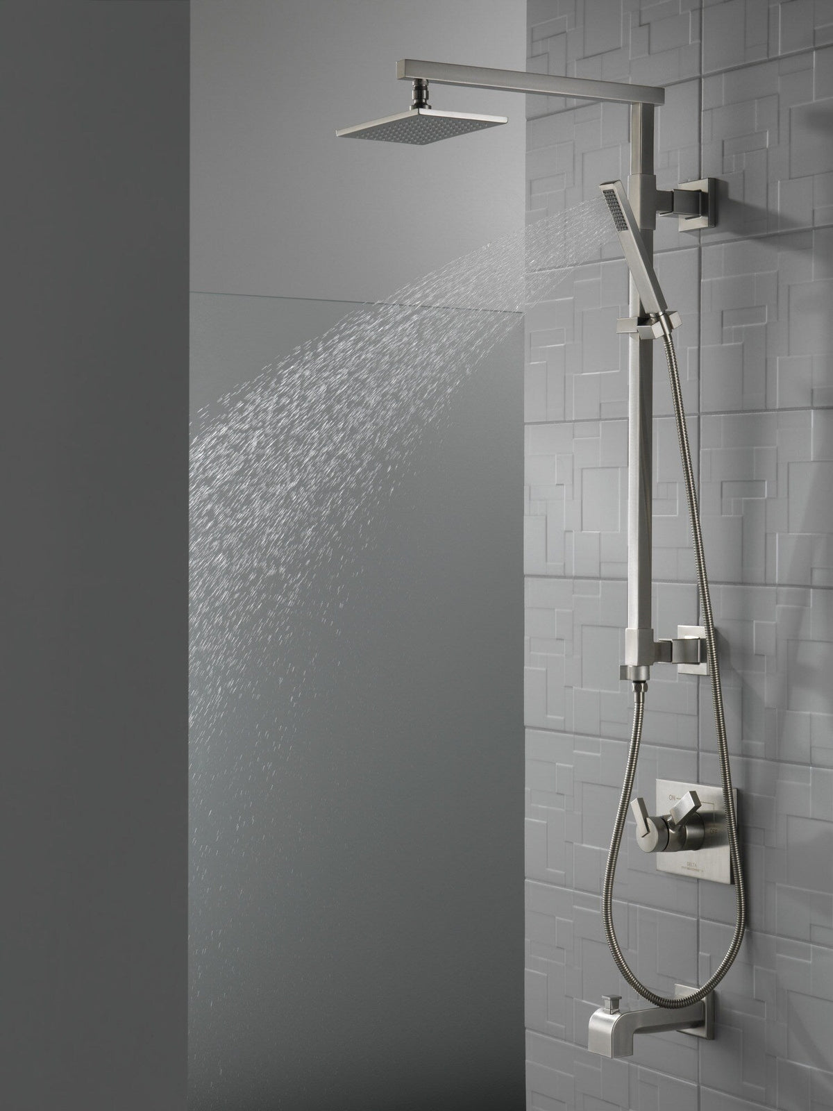Delta Vero Stainless Steel Bathtub/Shower Trim Ring, 2.75-in (0.5-in ID)