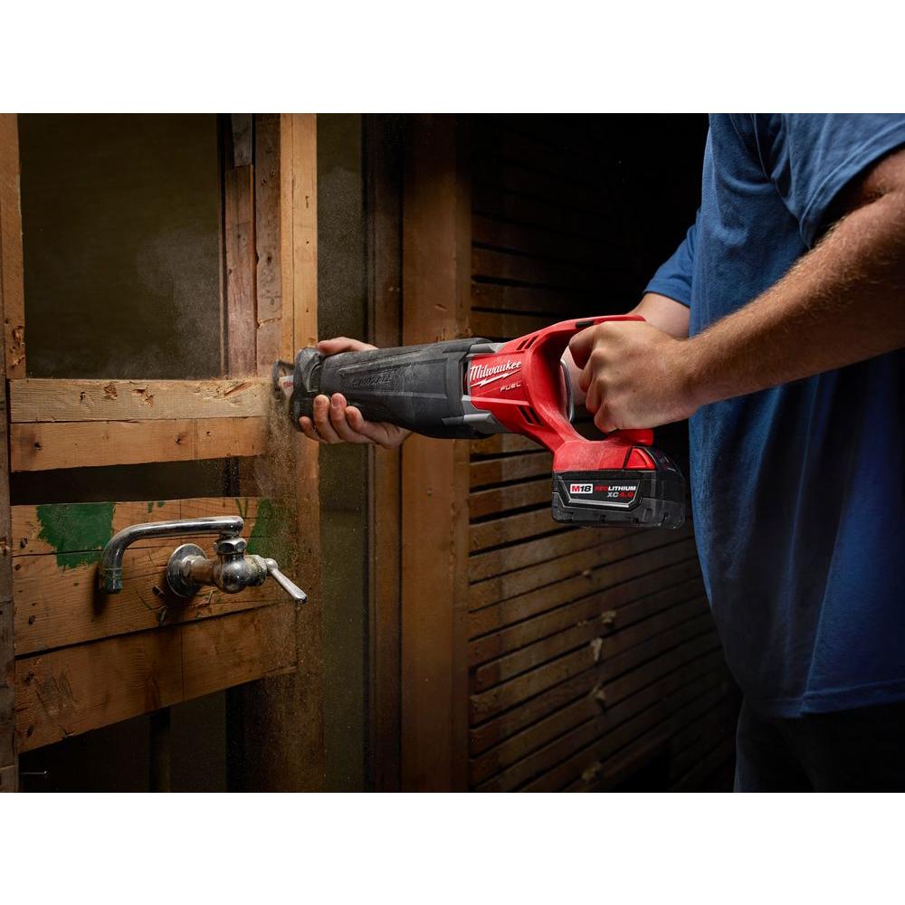 M18 FUEL 18-Volt Lithium-Ion Brushless Cordless SAWZALL Reciprocating Saw with M18 5.0Ah Battery - Super Arbor