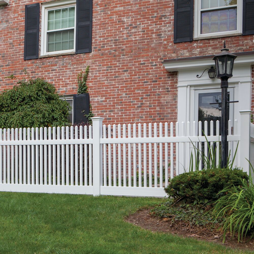 Freedom Keswick 4-ft H x 8-ft W White Vinyl Fence Panel (Unassembled)