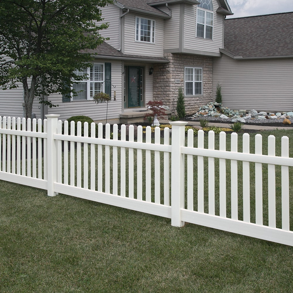 Freedom Lennox 4-ft H x 8-ft W White Vinyl Fence Panel (Unassembled)