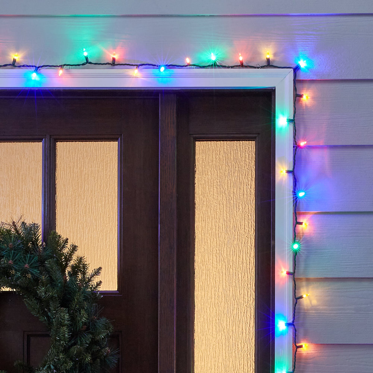 GE StayBright 100-Count 24.7-ft Multicolor LED Plug-In Christmas String Lights