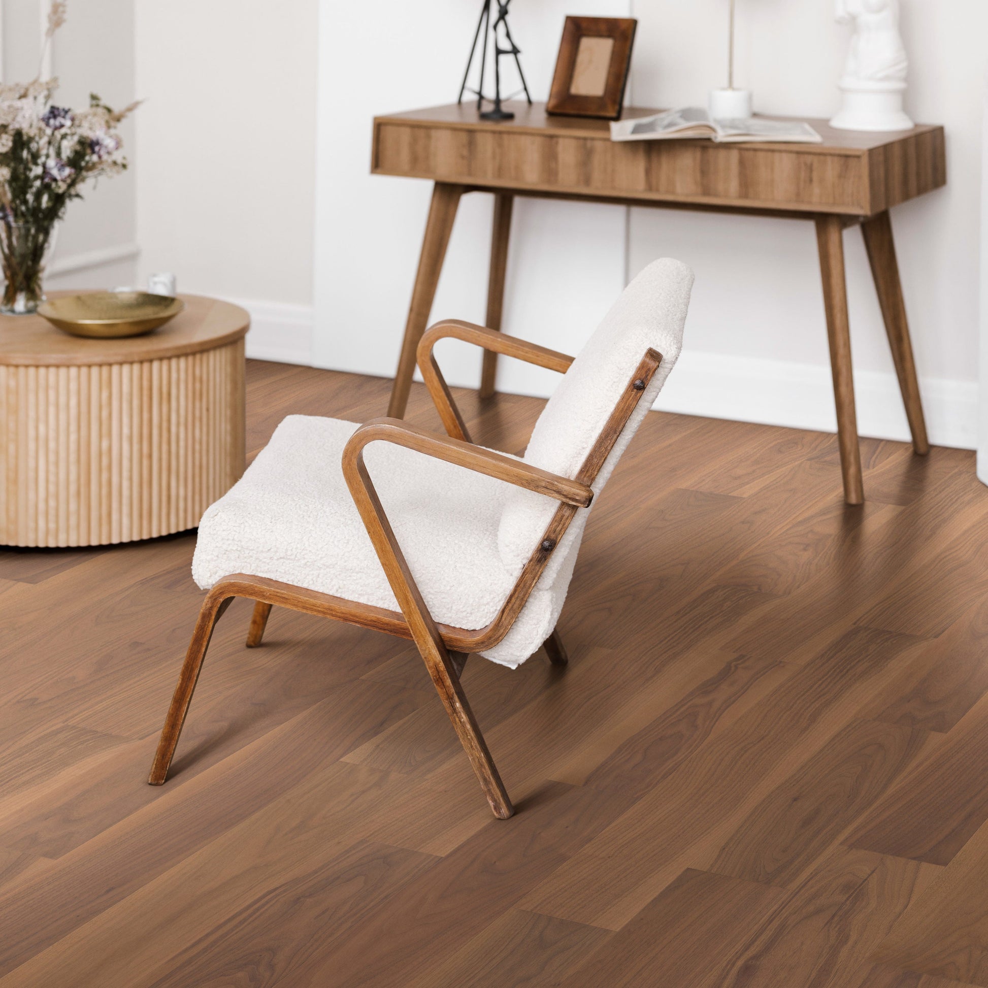 SMARTCORE Walnut Caribou hardwood flooring — detail view
