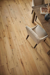 Bruce America's Best Choice Golden Natural White Oak 6-1/2-in W x 3/8-in T x Varying Length Wirebrushed Engineered Hardwood Flooring (32.11-sq ft / Carton)
