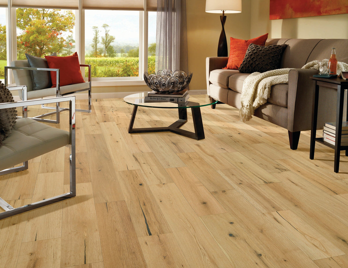 Bruce America's Best Choice Golden Natural White Oak 6-in W x 3/8-in T x Varying Length Wirebrushed Engineered Hardwood Flooring (30.63-sq ft / Carton)