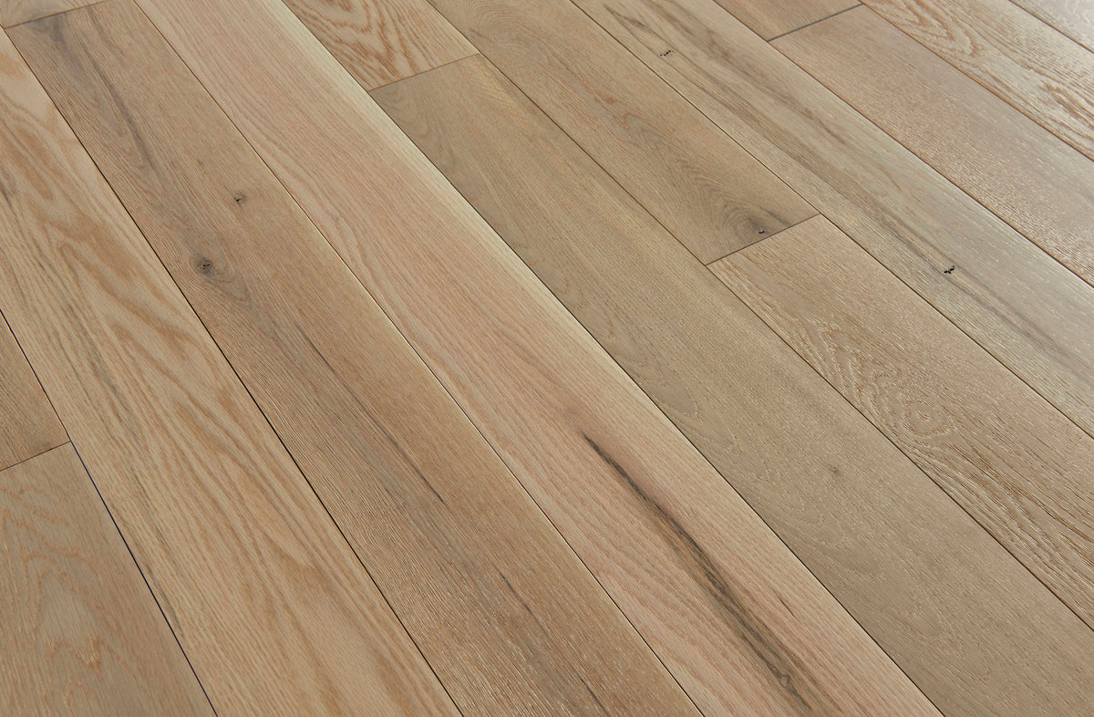 Bruce (Sample) America's Best Choice Dune Trail White Oak Solid Wirebrushed Hardwood Flooring