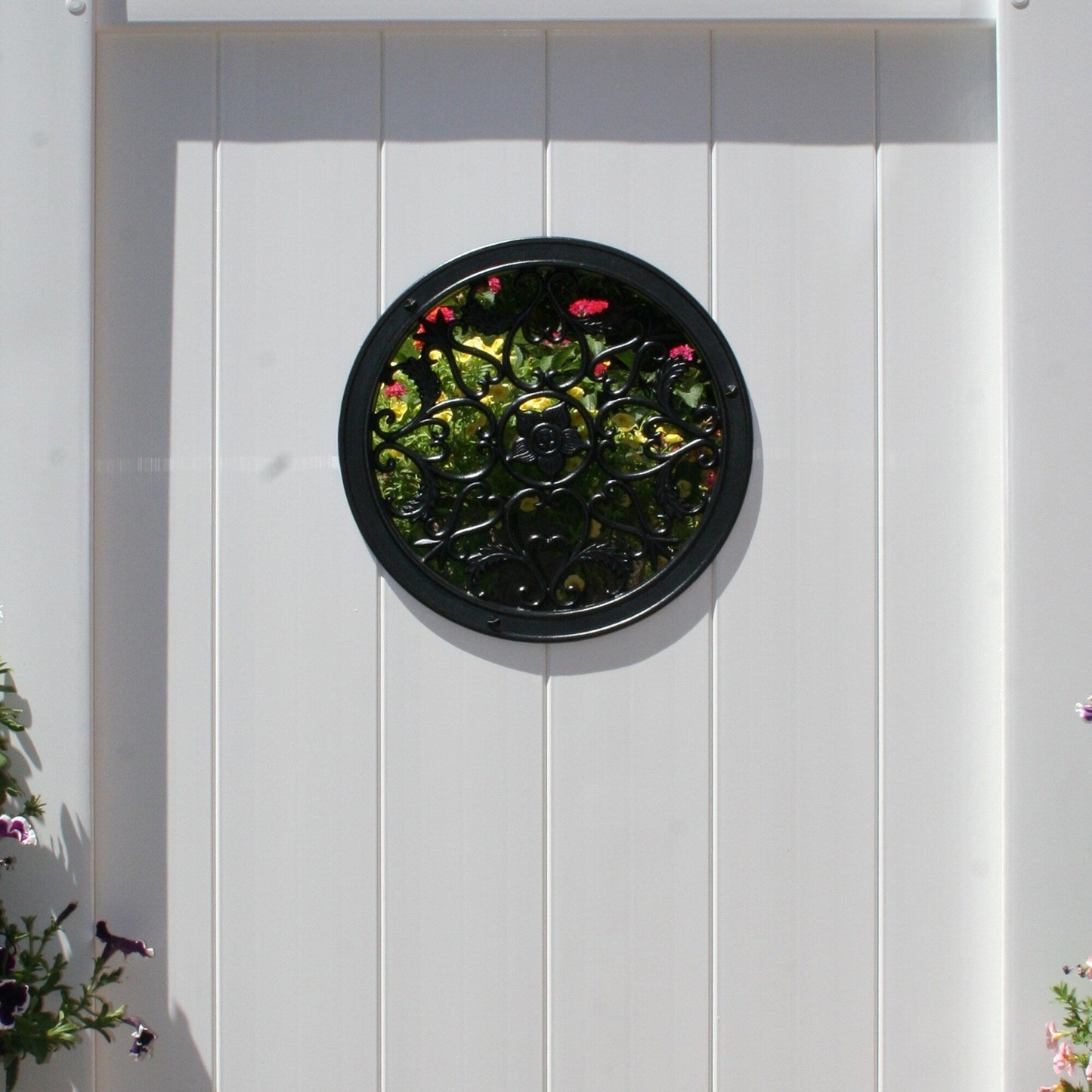 Nuvo Iron Round 15-in Black Cast Aluminum Gate Insert For Wood Fence