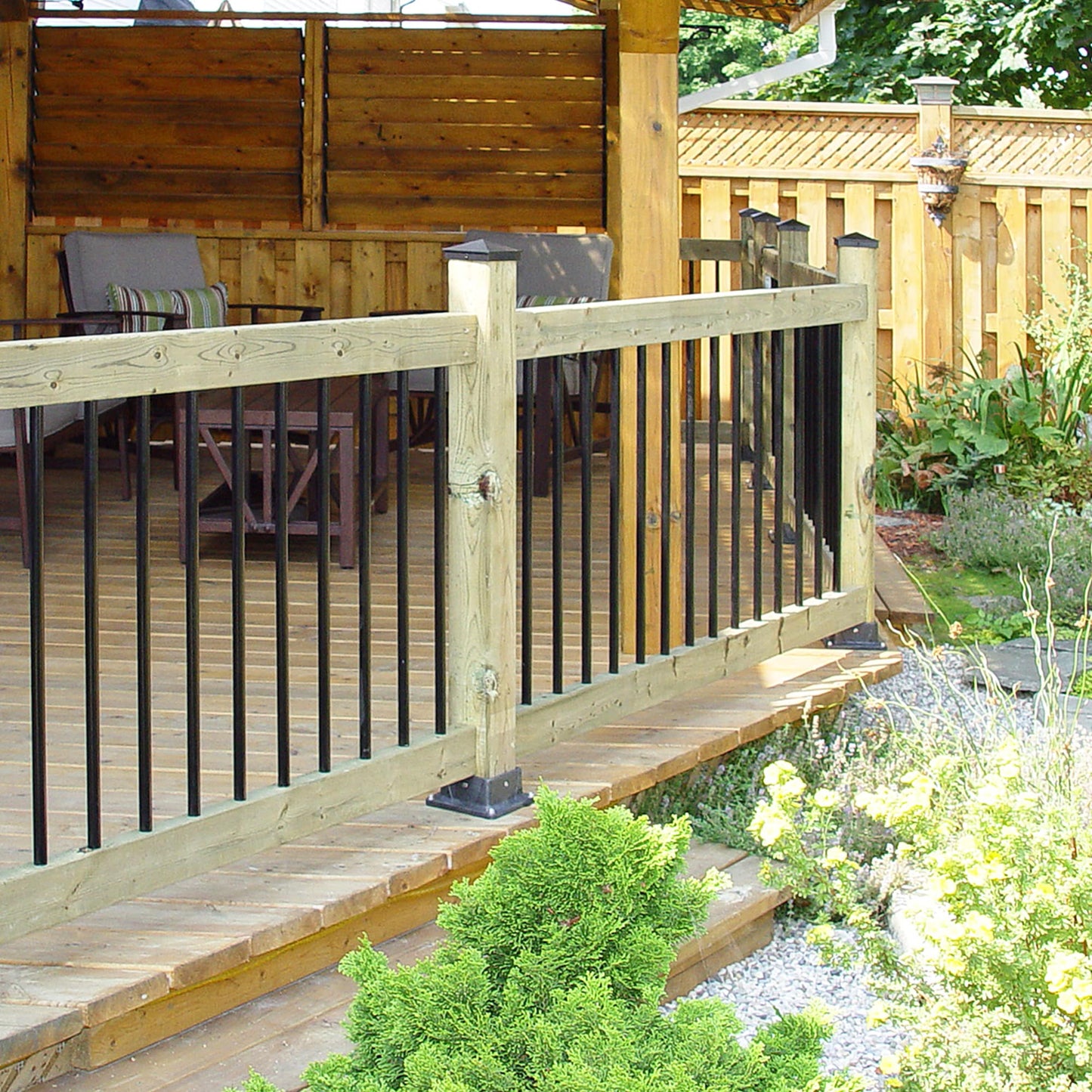 Nuvo Iron 3/4-in x 36-in Black Powder Coated Galvanized Steel Round Deck Baluster