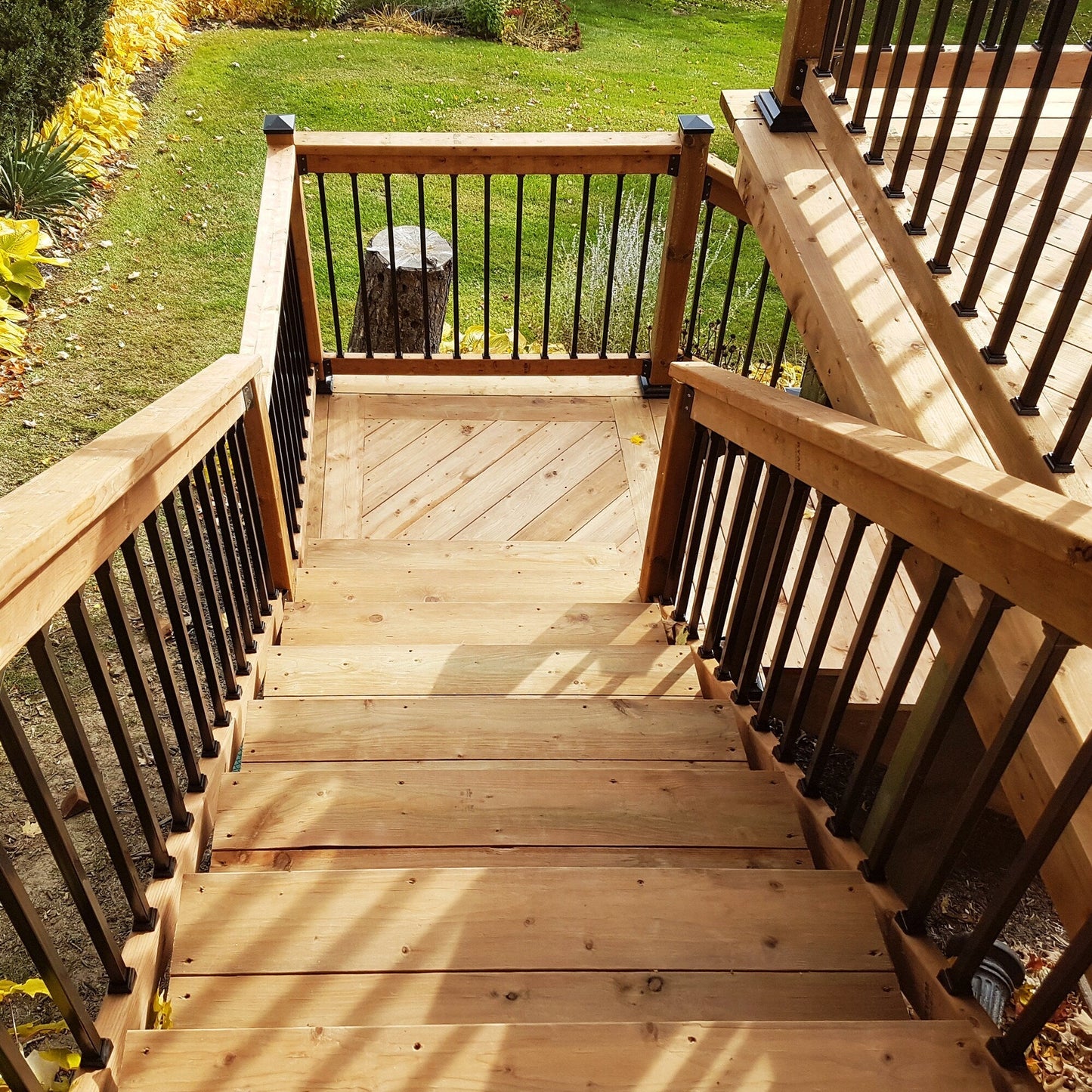 Nuvo Iron 3/4-in x 26-in Black Powder Coated Galvanized Steel Square Deck Baluster