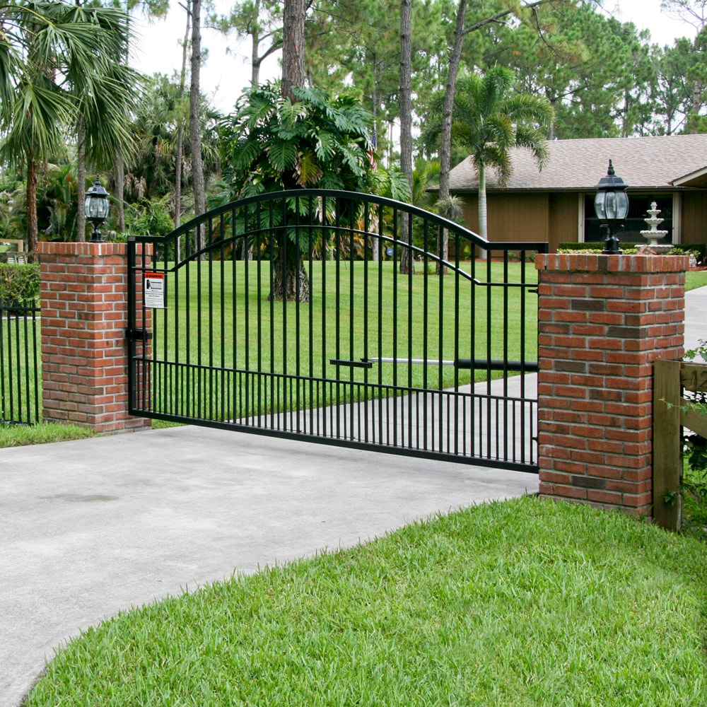 Mighty Mule 16-ft Single Swing Universal Battery Driveway Gate Opener Kit (Solar Compatible)