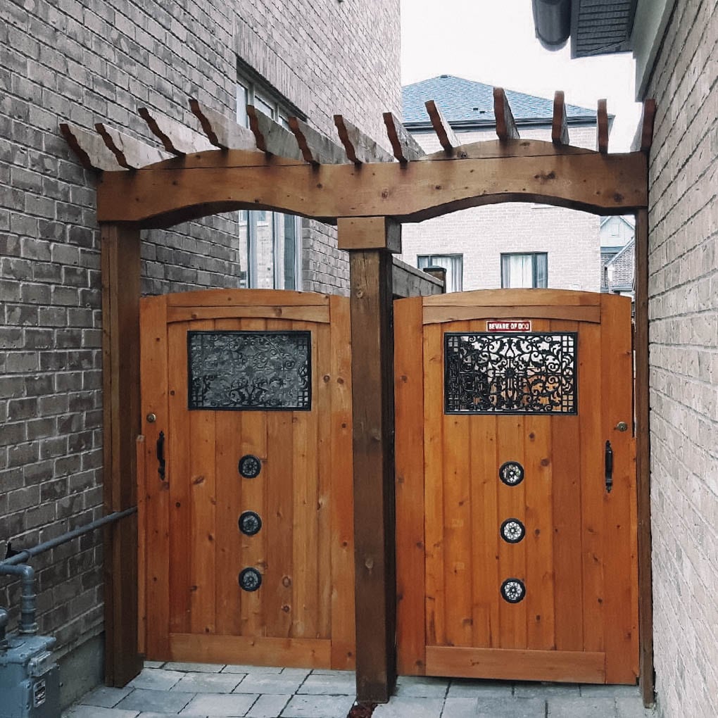 Nuvo Iron 24-in Black Powder Coated Satin Cast Aluminum Gate Insert For Wood Fence