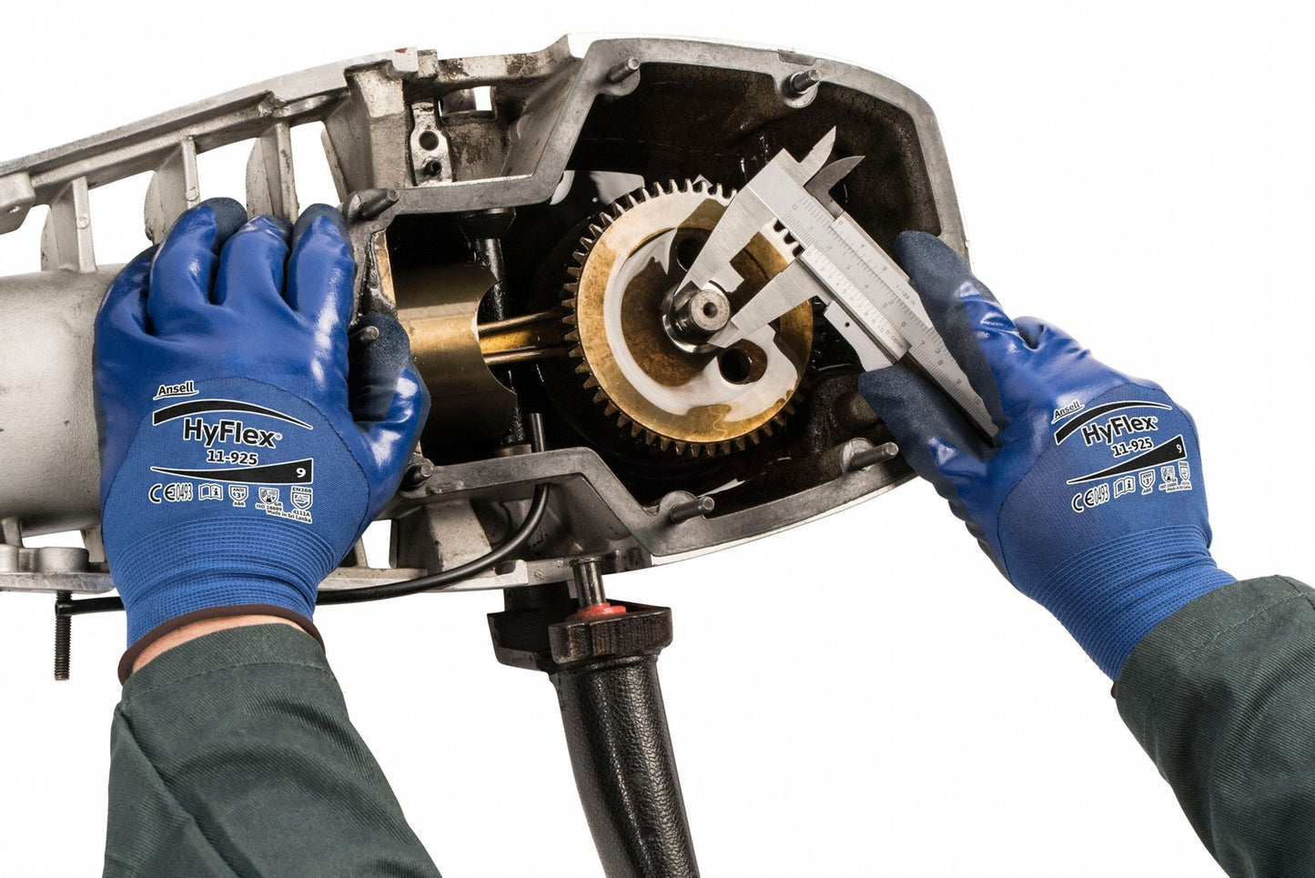 HYFLEX Nitrile Coated Gloves Large 9 - Durable, Oil-Resistant