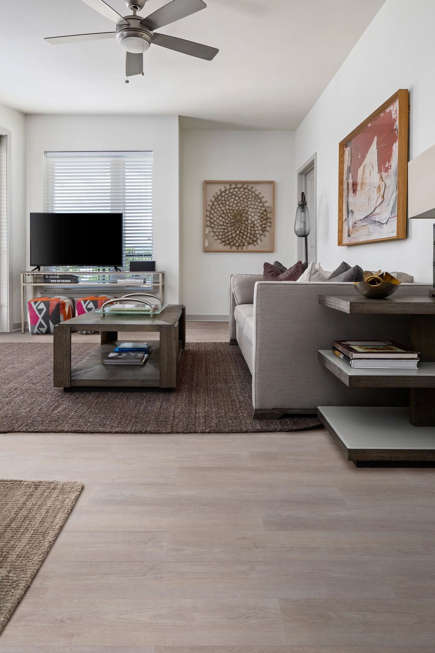 Shaw Farrier Plus 20 M Neutral Walnut 7-in Wide x 4-2/5-mm Thick Waterproof Luxury Vinyl Plank Flooring (27.73-sq ft)