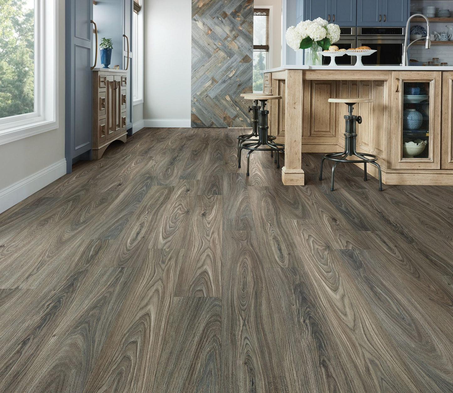 Shaw Reflection 12 Gilded Elm 7-in Wide x 2-mm Thick Water Resistant Luxury Vinyl Plank Flooring (35-sq ft)