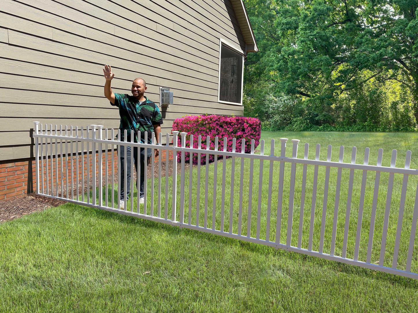 Zippity Outdoor Products Burbank 2 Panels 3.5-ft H x 3.5-ft W White Privacy Vinyl Flat-top Fence Panel (Unassembled)
