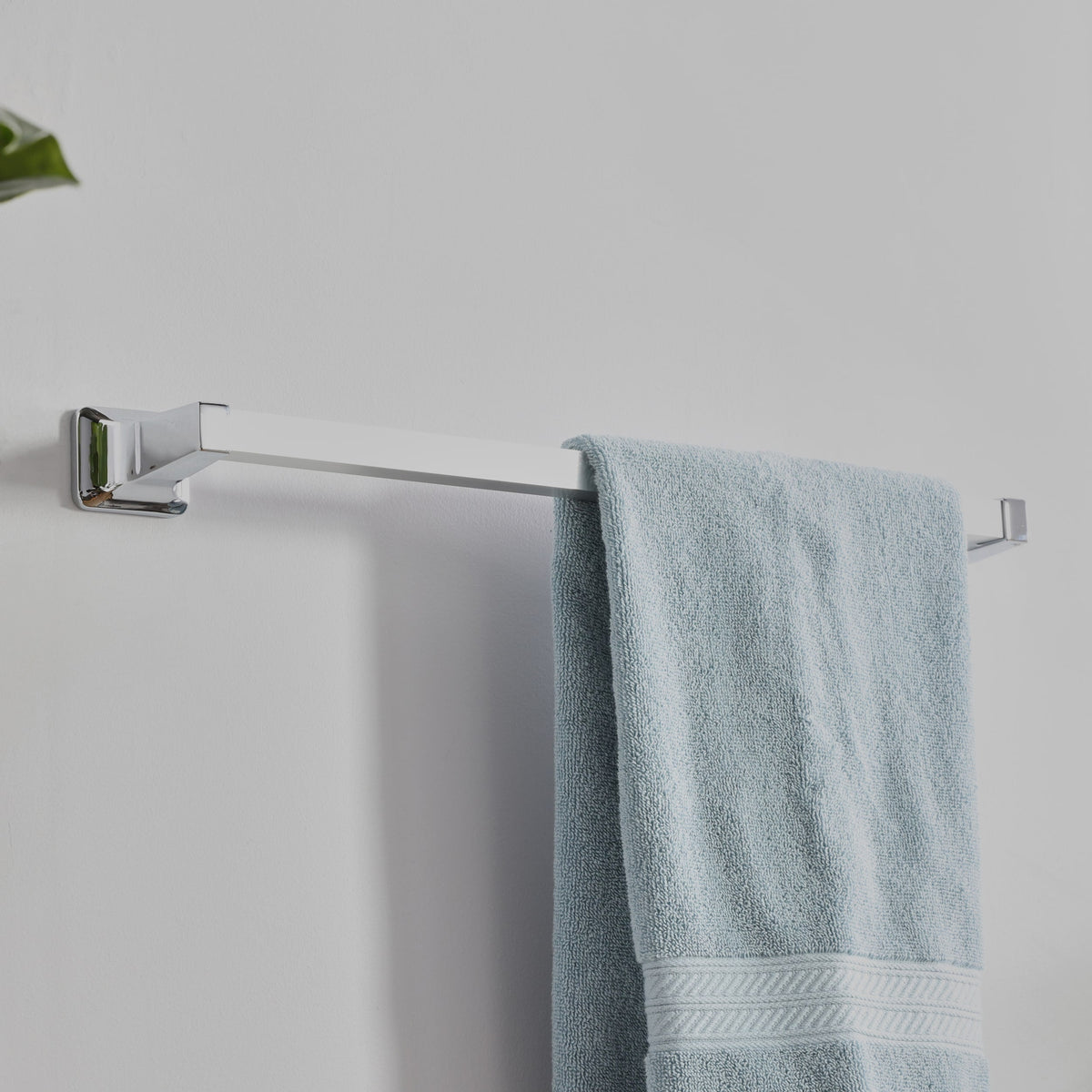 Project Source Seton 18-in Chrome Wall Mount Single Towel Bar