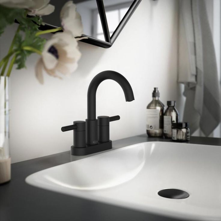 Jacuzzi Duncan Matte Black 2-Handle 4-in Centerset WaterSense Bathroom Sink Faucet with Drain and Deck Plate