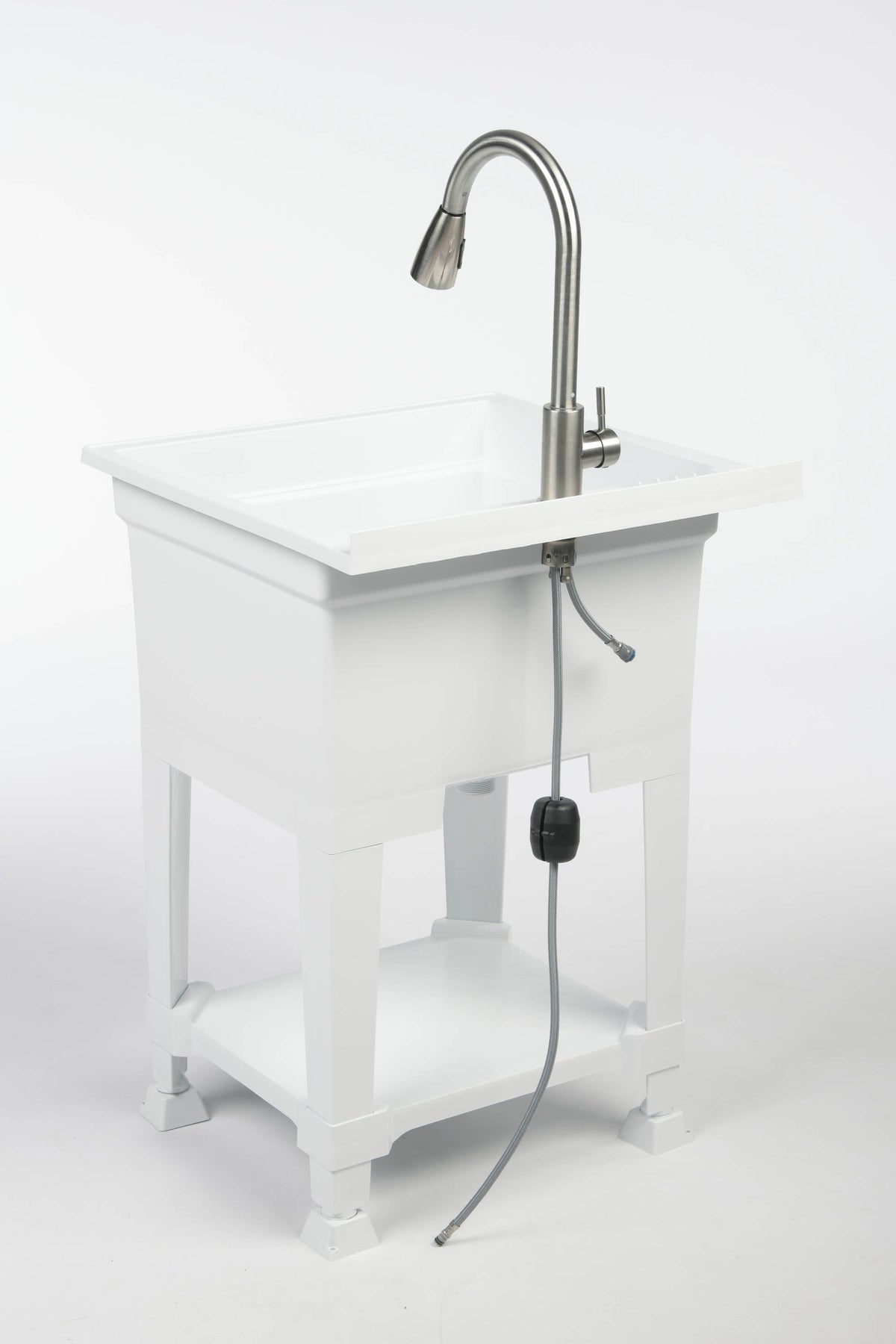 Project Source 24-in x 24-in White Freestanding Utility Tub with Faucet and Drain