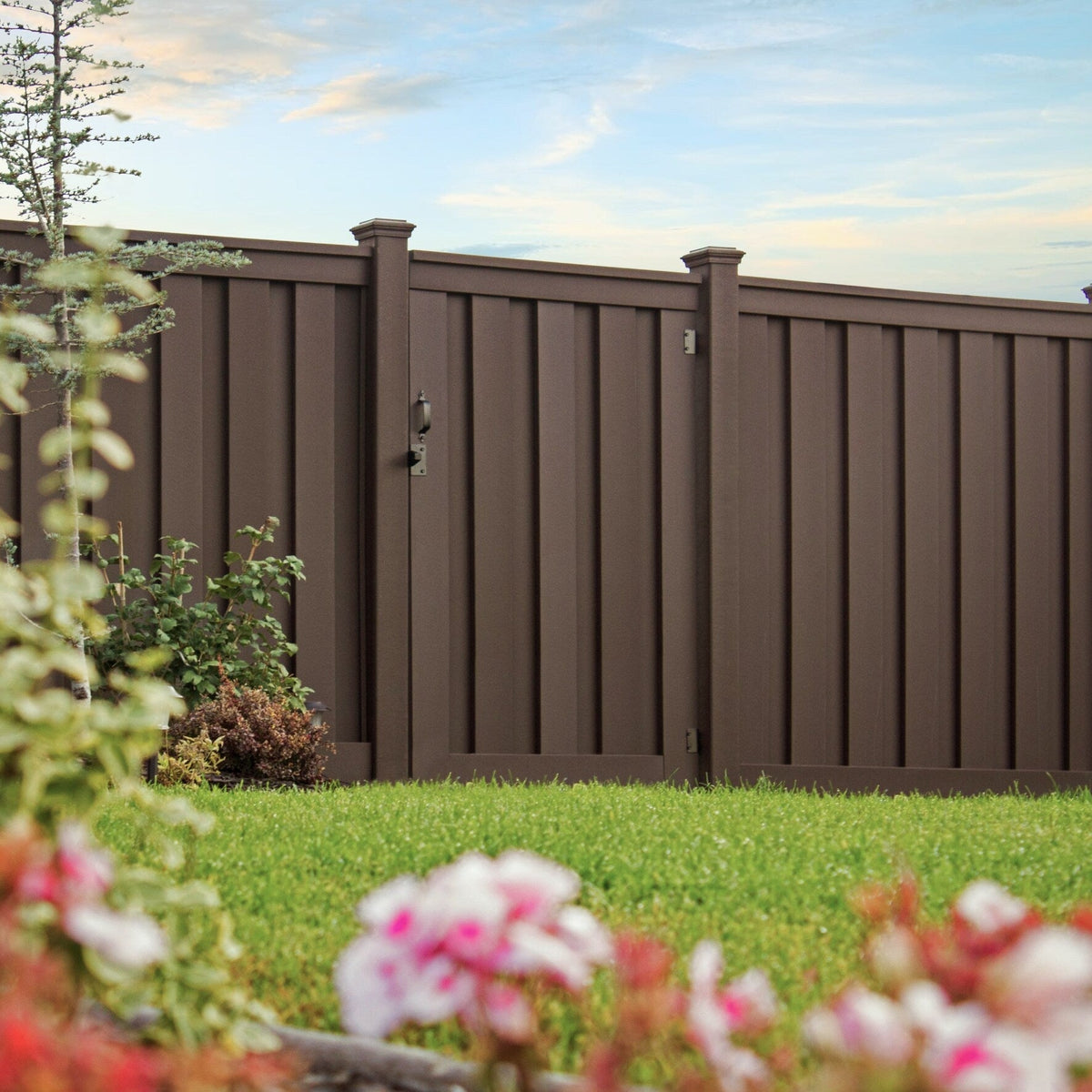 Trex Fencing Seclusions 6-ft H x 4-ft W Woodland Brown Residential Composite Fence Gate with Hardware