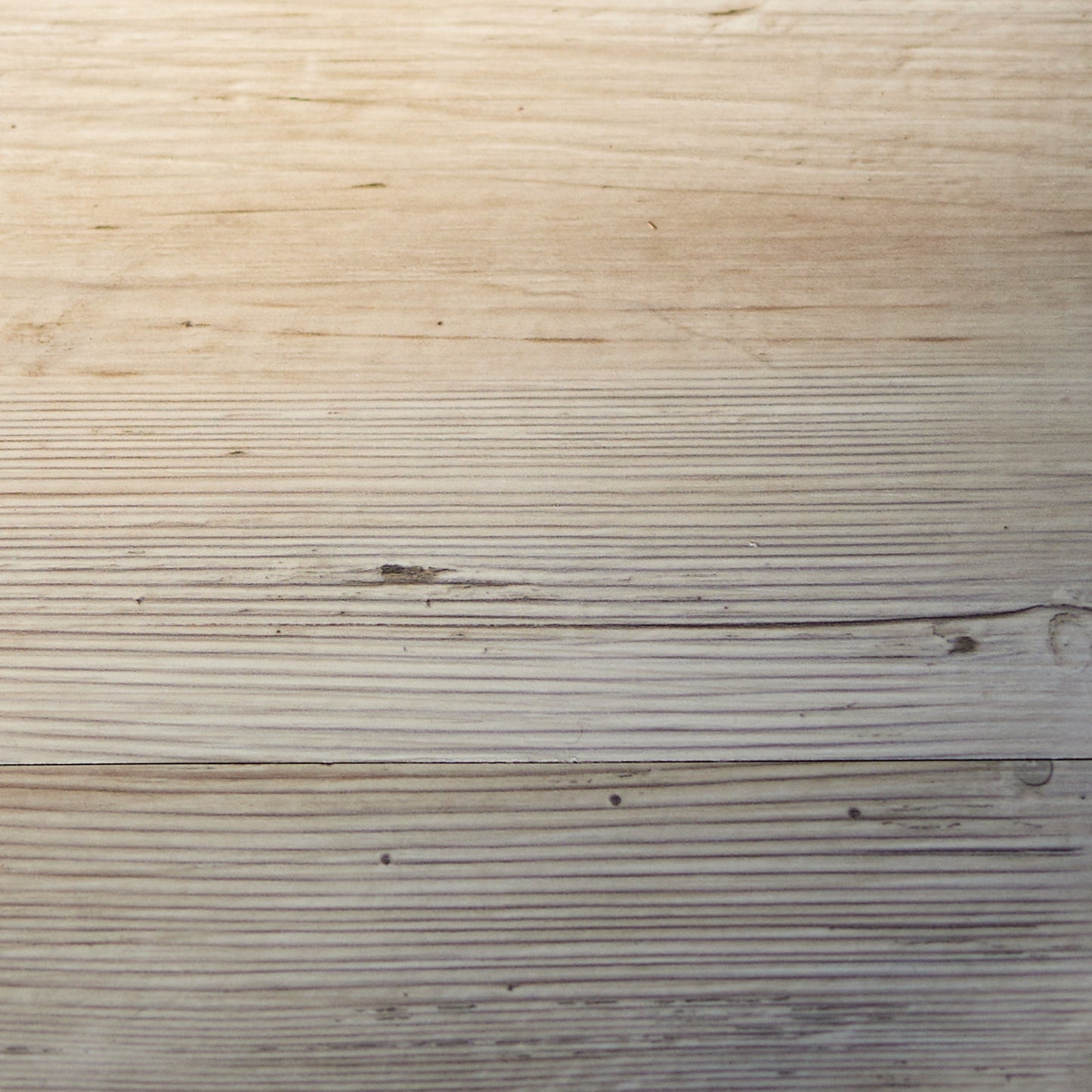 Style Selections Monterey 6-in W x 36-in L x 1.5-mm Thick Peel-and-Stick Luxury Vinyl Plank Flooring, Water-Resistant, 21-sq ft Carton