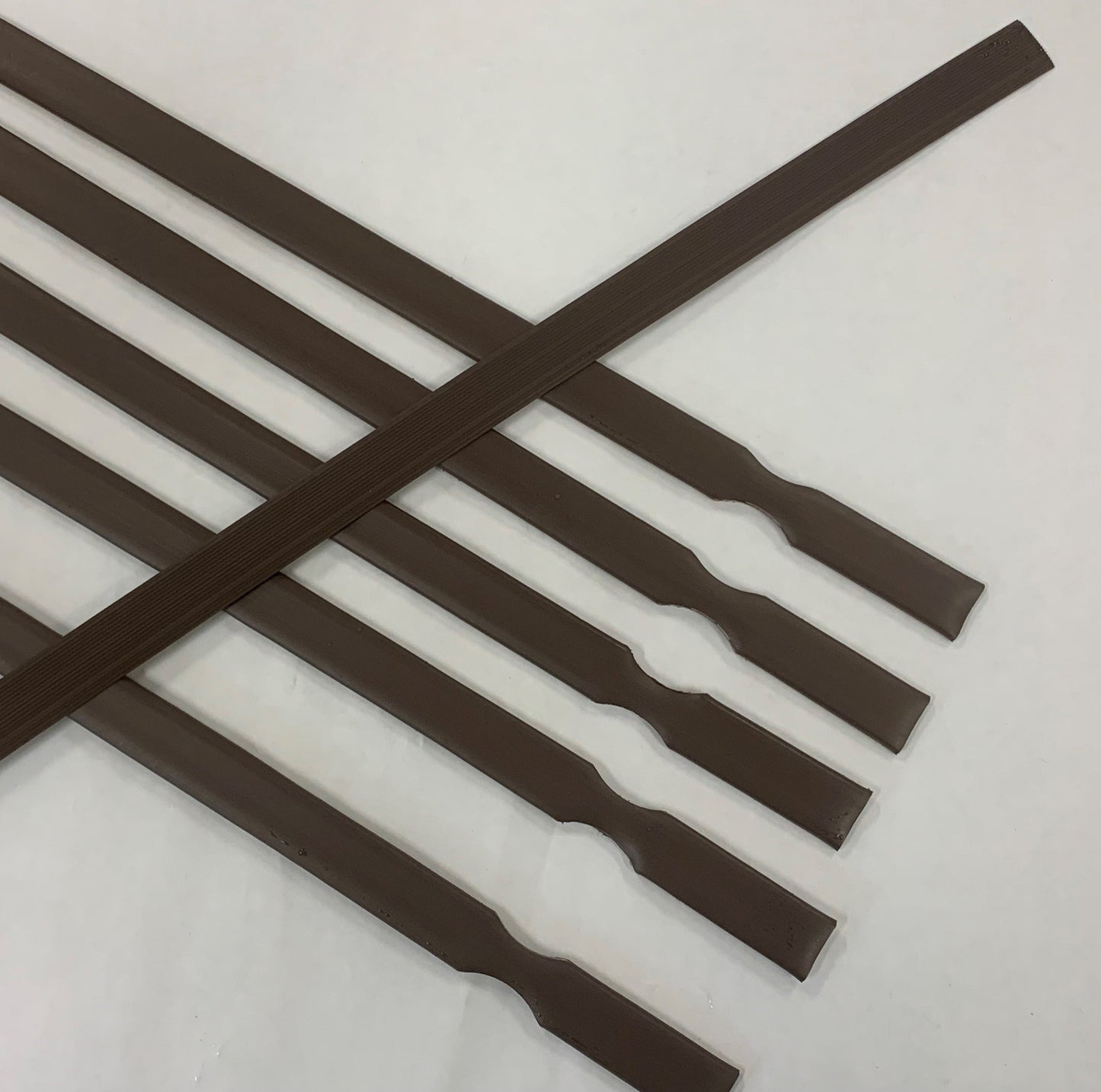 Pexco 4-ft H x 1-in W Brown Hdpe Chain Link Fence Slat 82-Pack