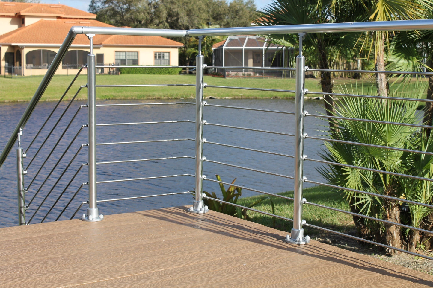 DOLLE 3/8-in x 1-1/4-in Prova Stainless Steel Round Deck Baluster (8-Pack)