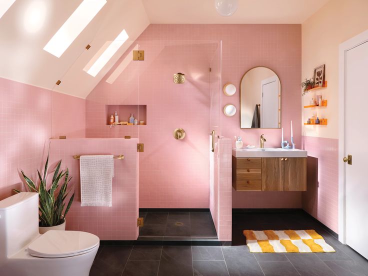 Moen Lindor Spot Resist Brushed Nickel 1-Handle Bathtub and Shower Faucet with Valve