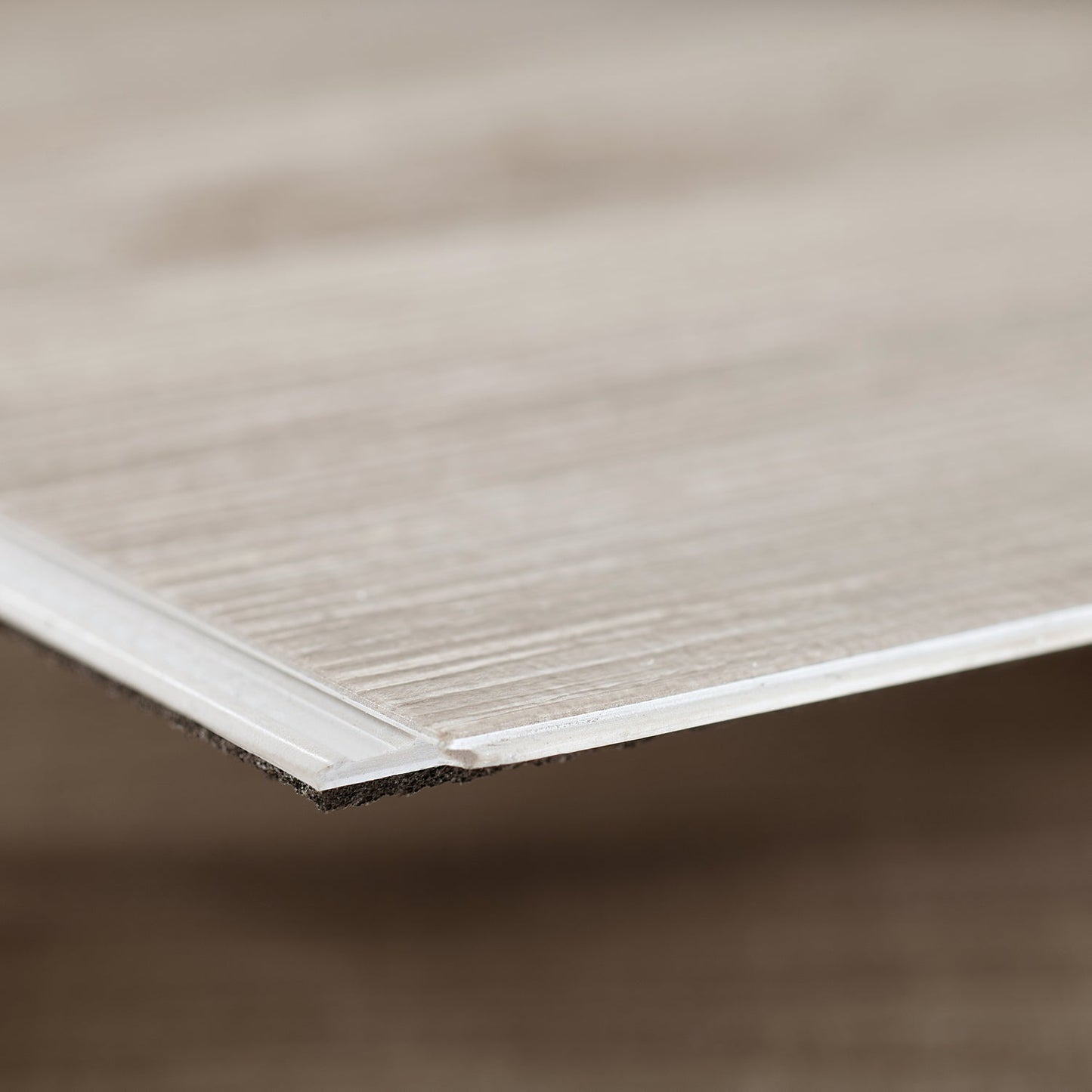 Lucida USA Maxcore Silver Leaf 7-3/32-in Wide x 5-1/2-mm Thick Waterproof Interlocking Luxury Vinyl Plank Flooring (24.5-sq ft)