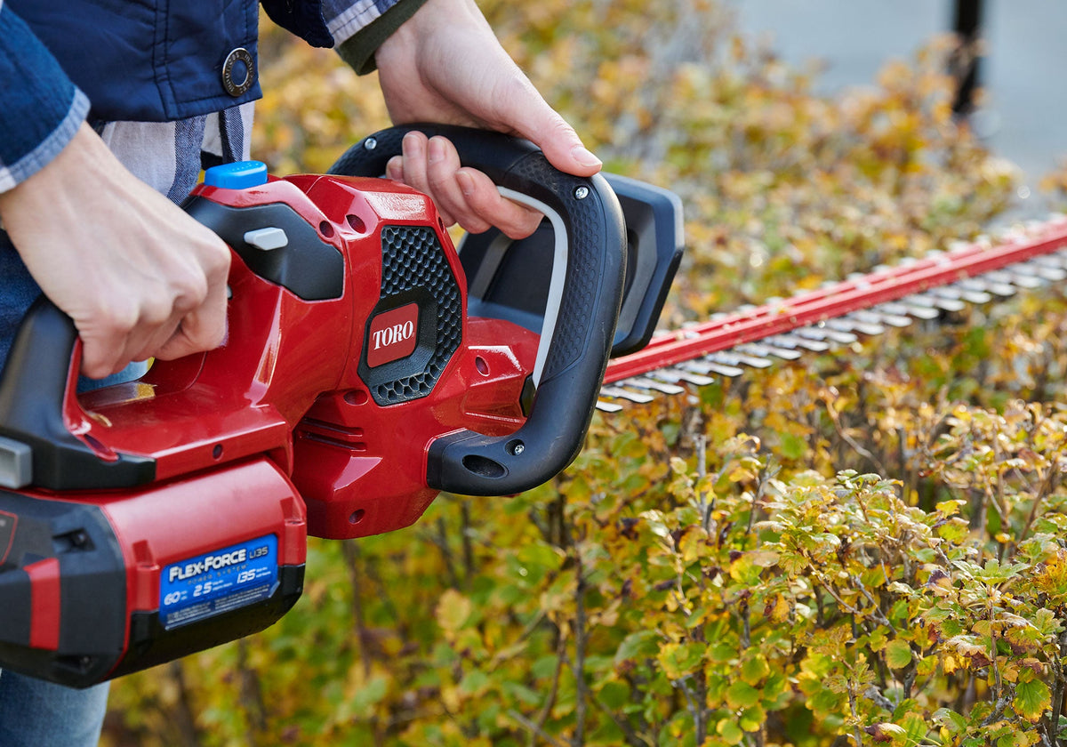 Toro Flex-Force 24 in. 60-Volt Max Lithium-Ion Cordless Hedge Trimmer - 2.5 Ah Battery and Charger Included