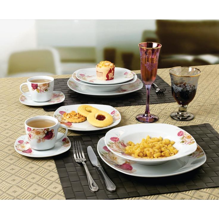 Porcelain 20-Piece Square Dinnerware Set Service for 4