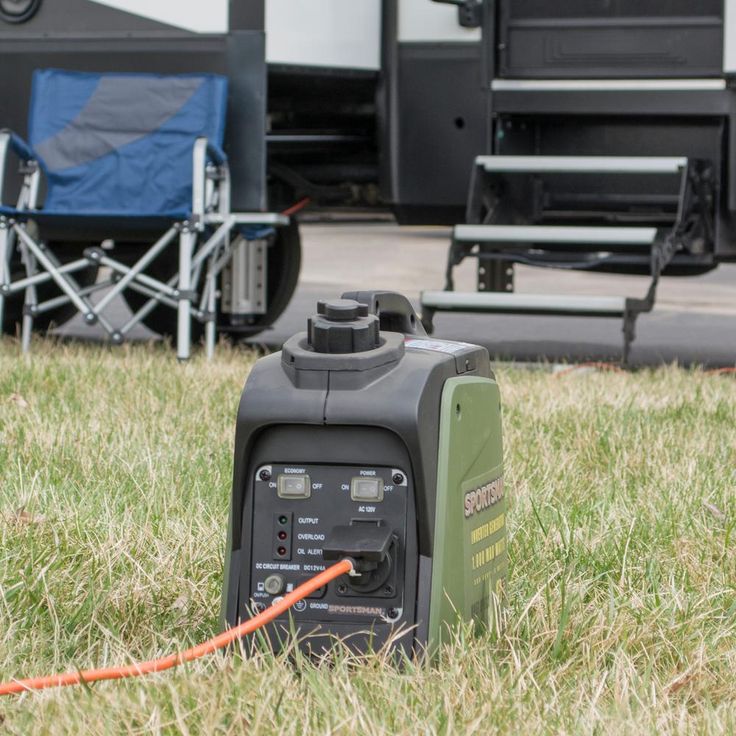 Sportsman 1,000/800-watt Gasoline Powered Digital Inverter Generator