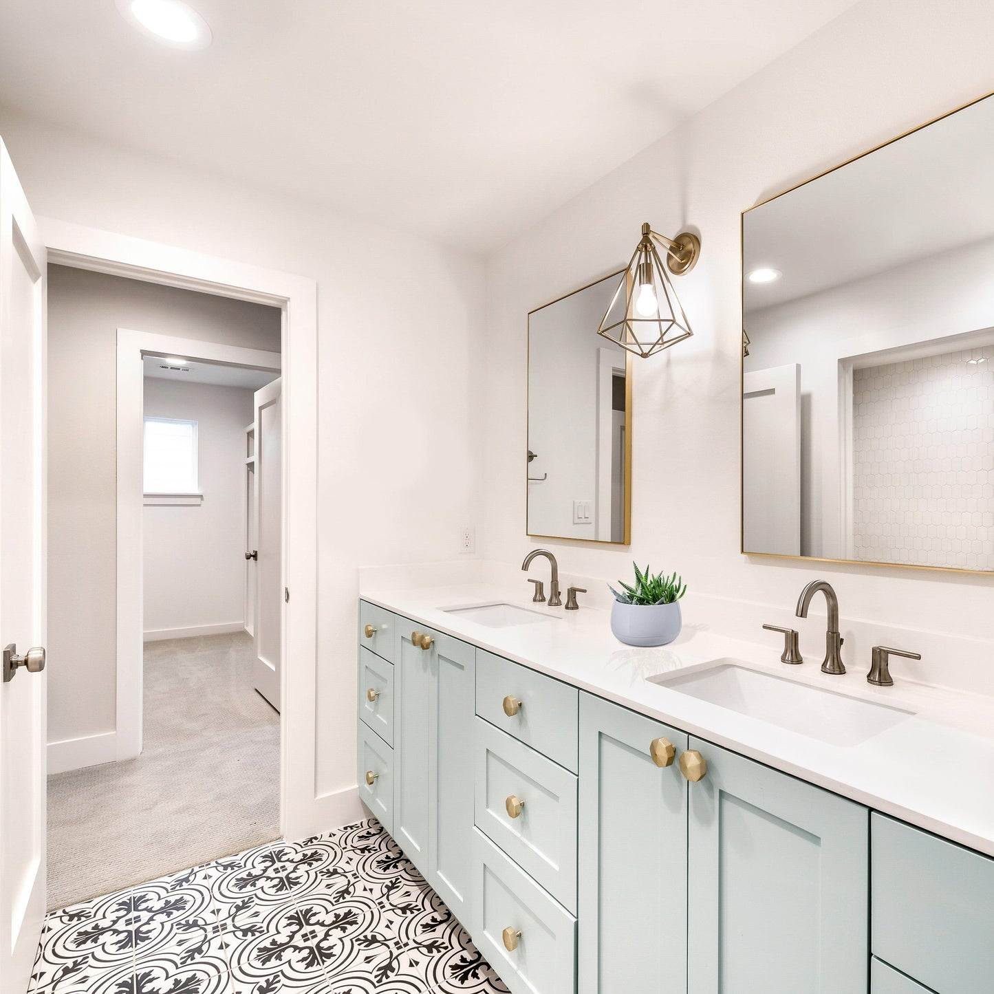 5a149f27-4b56-441e-8516-5a0964f0807e_1.c17f9066473ba8e0b993bb40dc533081_-1661515980.jpeg