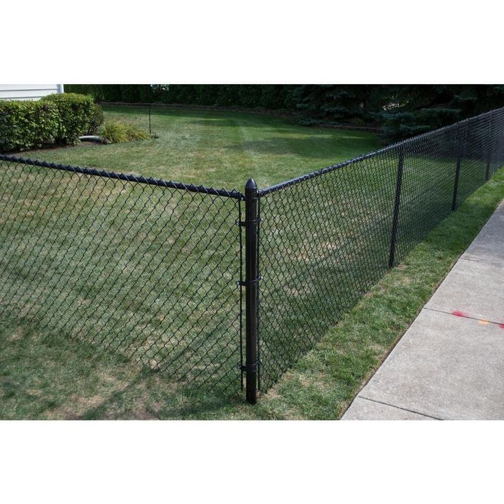 Everbilt 1-3/8 in. Chain Link Fence Black Aluminum Rail End