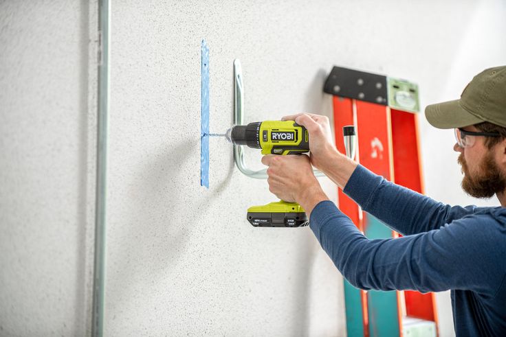 18-Volt ONE+ Lithium-Ion Cordless 1/2 in. Hammer Drill/Driver Kit with (2) 1.5 Ah Batteries, Charger, and Tool Bag