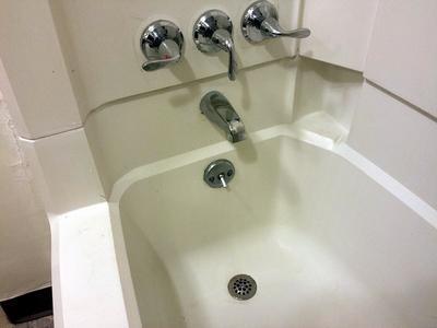 Project Source 3 Handle Tub and Shower Faucet, Polished Chrome - Super Arbor
