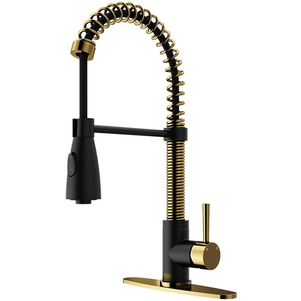 Brant Single-Handle Pull-Down Sprayer Kitchen Faucet with Deck Plate in Matte Gold - Super Arbor
