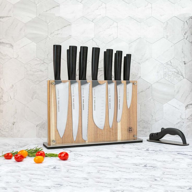 15-Piece Stainless Steel Carbon 6-Cutlery Set with Acacia Downtown Knife Block