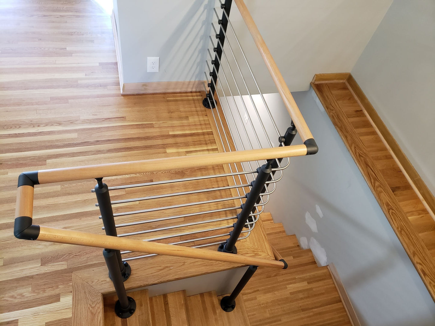 DOLLE 4-1/4-in x 36-in Anthracite Aluminum Round Deck Baluster