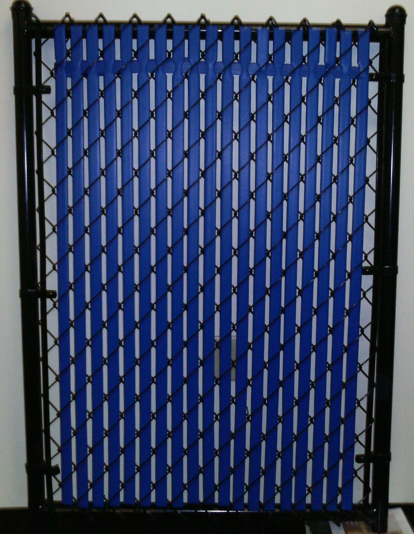 Pexco 6-ft H x 1-in W Blue Hdpe Chain Link Fence Slat 82-Pack