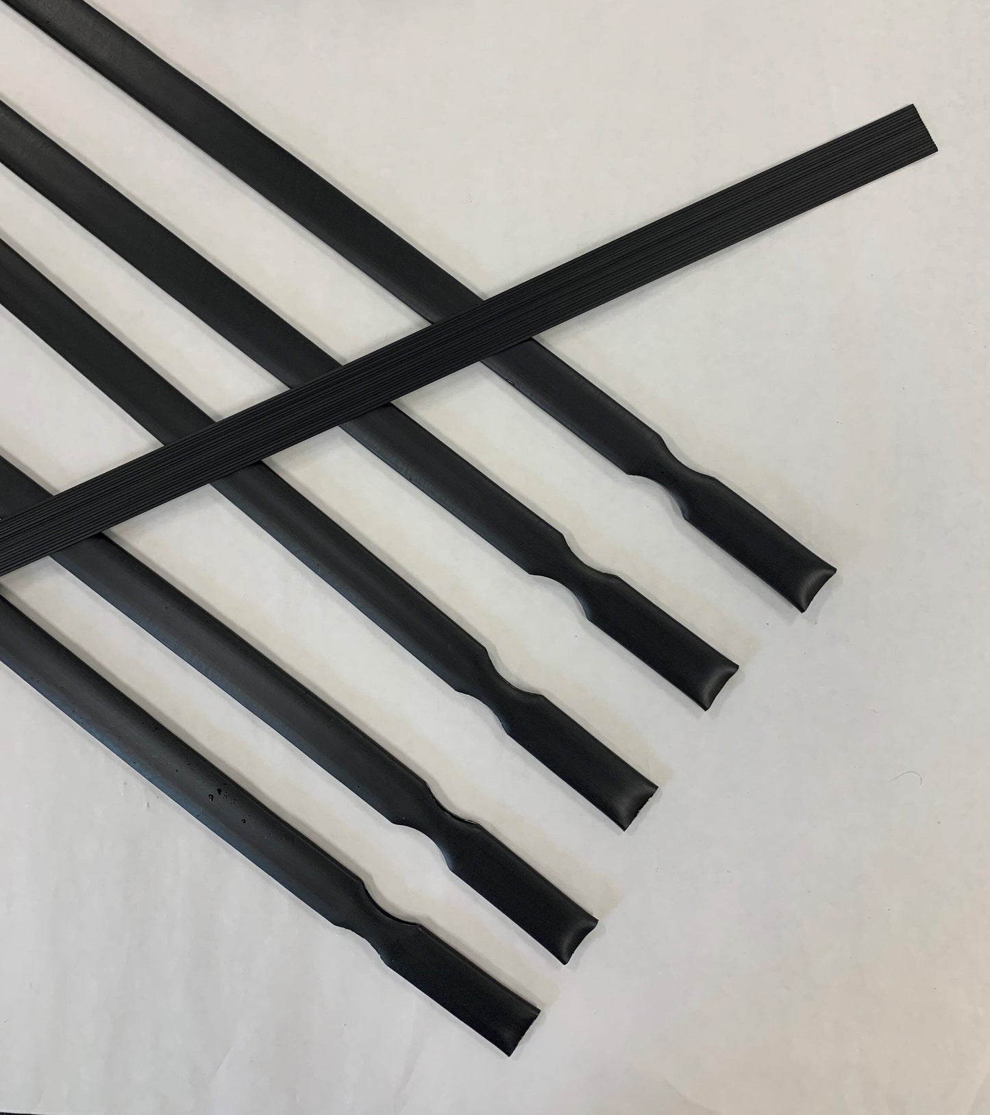 Pexco 6-ft H x 1-in W Black Hdpe Chain Link Fence Slat 82-Pack