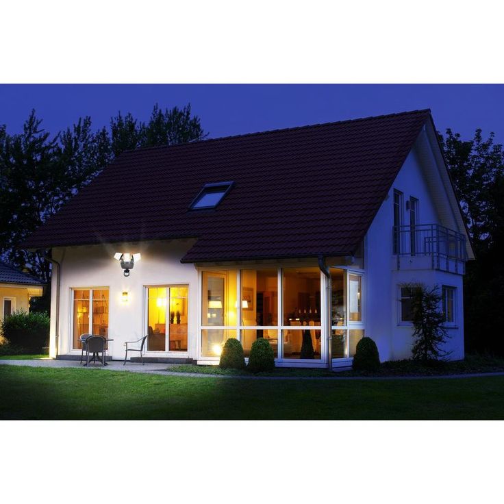 NATURE POWER Triple COB Black Outdoor Solar Motion Activated Security Flood Light with Integrated LED