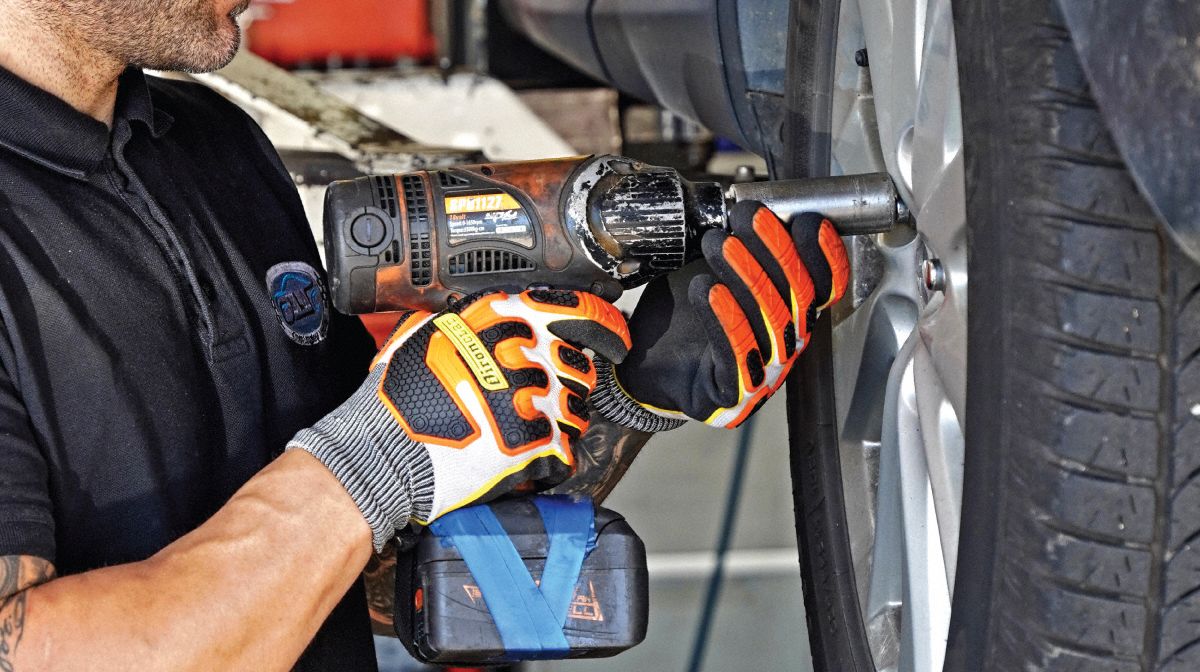 IRONCLAD Octane Double Dipped Nitrile Knit Gloves - Size L