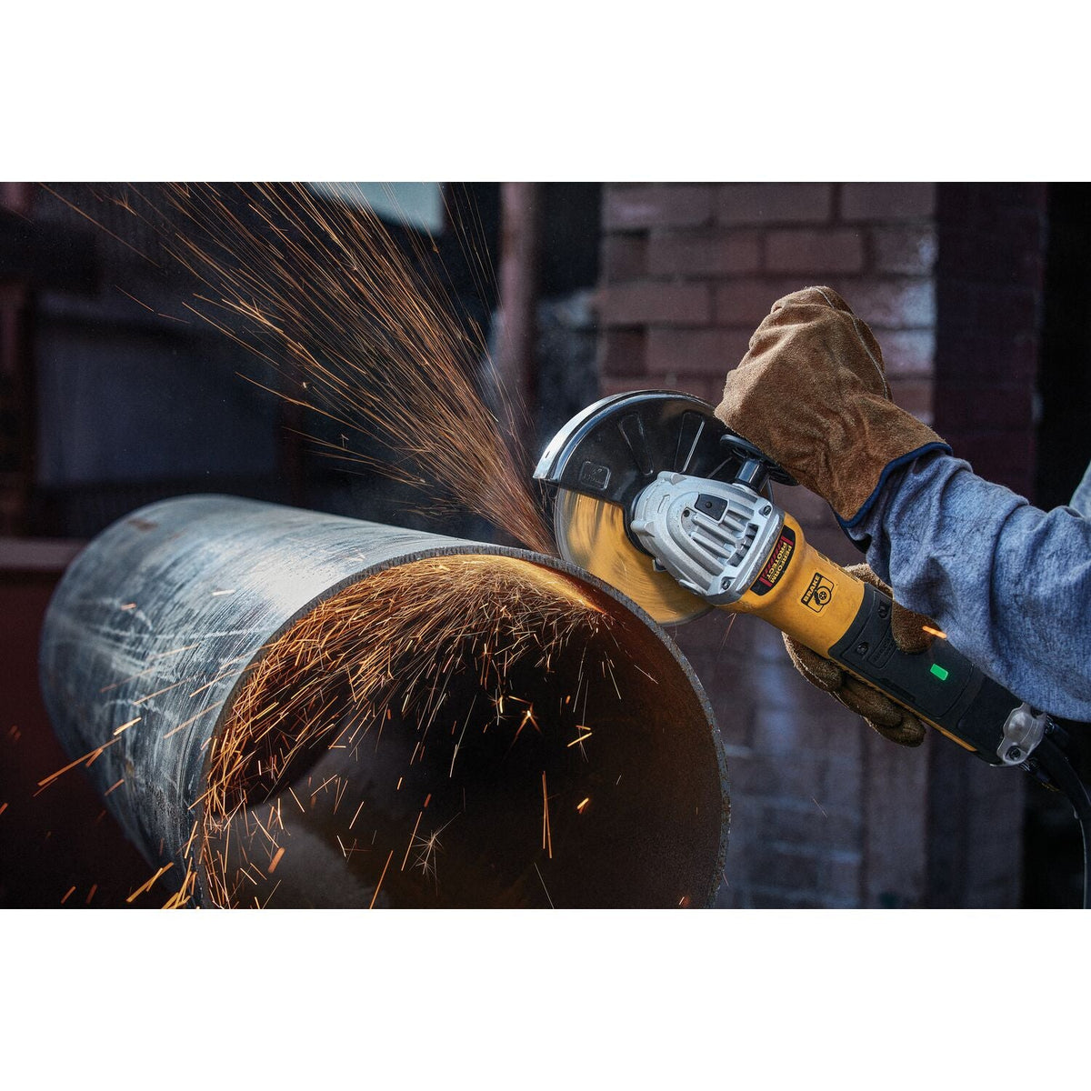 DEWALT Aluminum Oxide 4-1/2-in Type 1 Cut-Off Wheel (7/8-in Arbor, 0.045-in Thick)