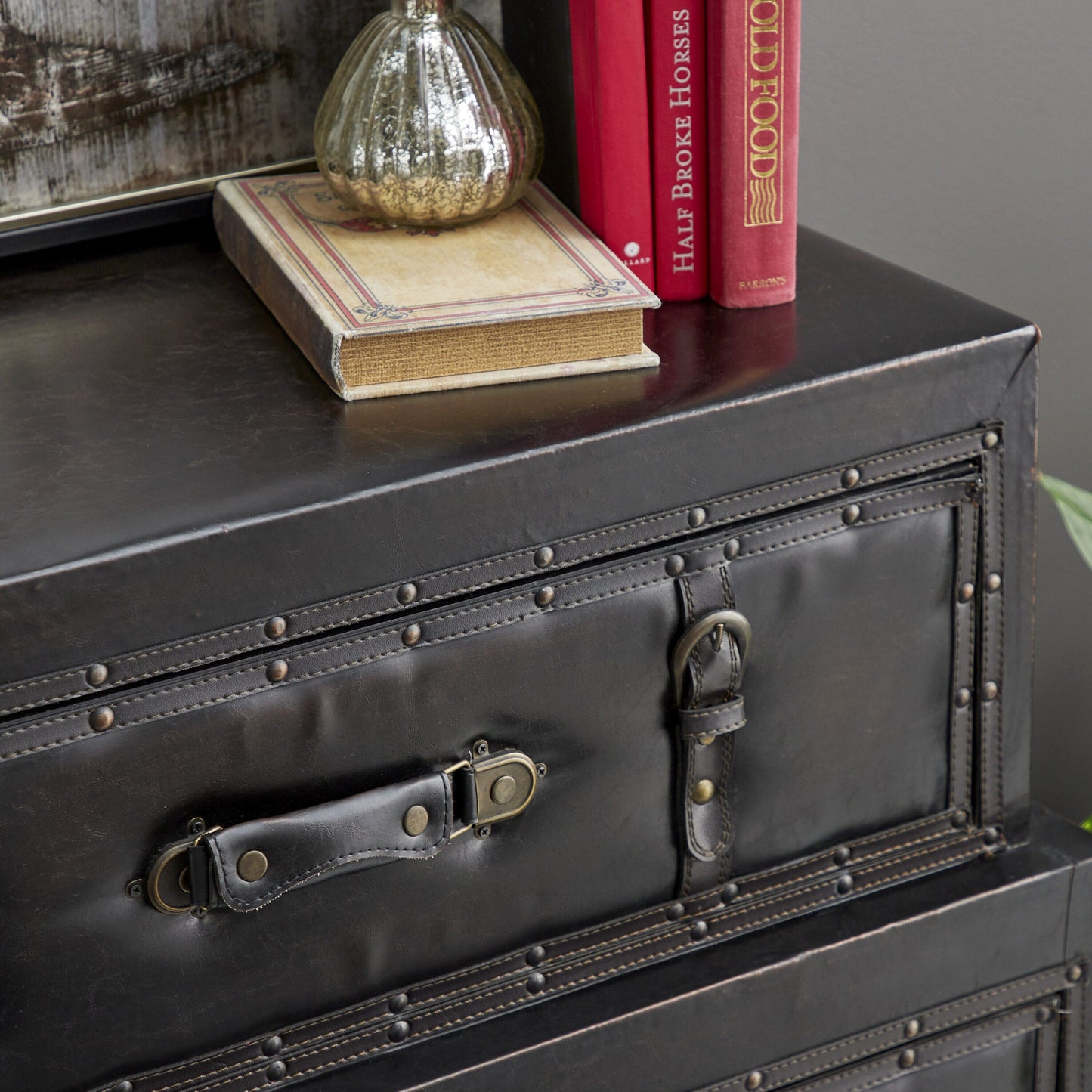 Grayson Lane 3-Drawer Accent Chest